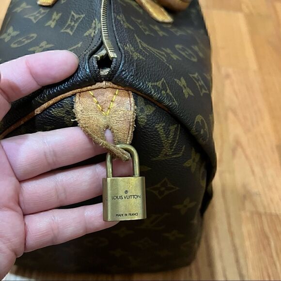 LOUIS VUITTON SPEEDY 40 Classic coated monogram canvas *Authentic Vintage ‘91 - Picture 8 of 16